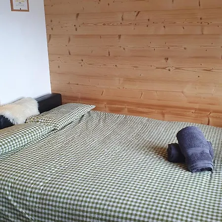 Updated Cosy Apartment, Terrace, 10 Mins To Apartment *